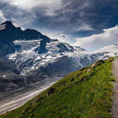 Landhaus Alpenrose - Feriendomizile Pichler ハイリゲンブルート エクステリア 写真
